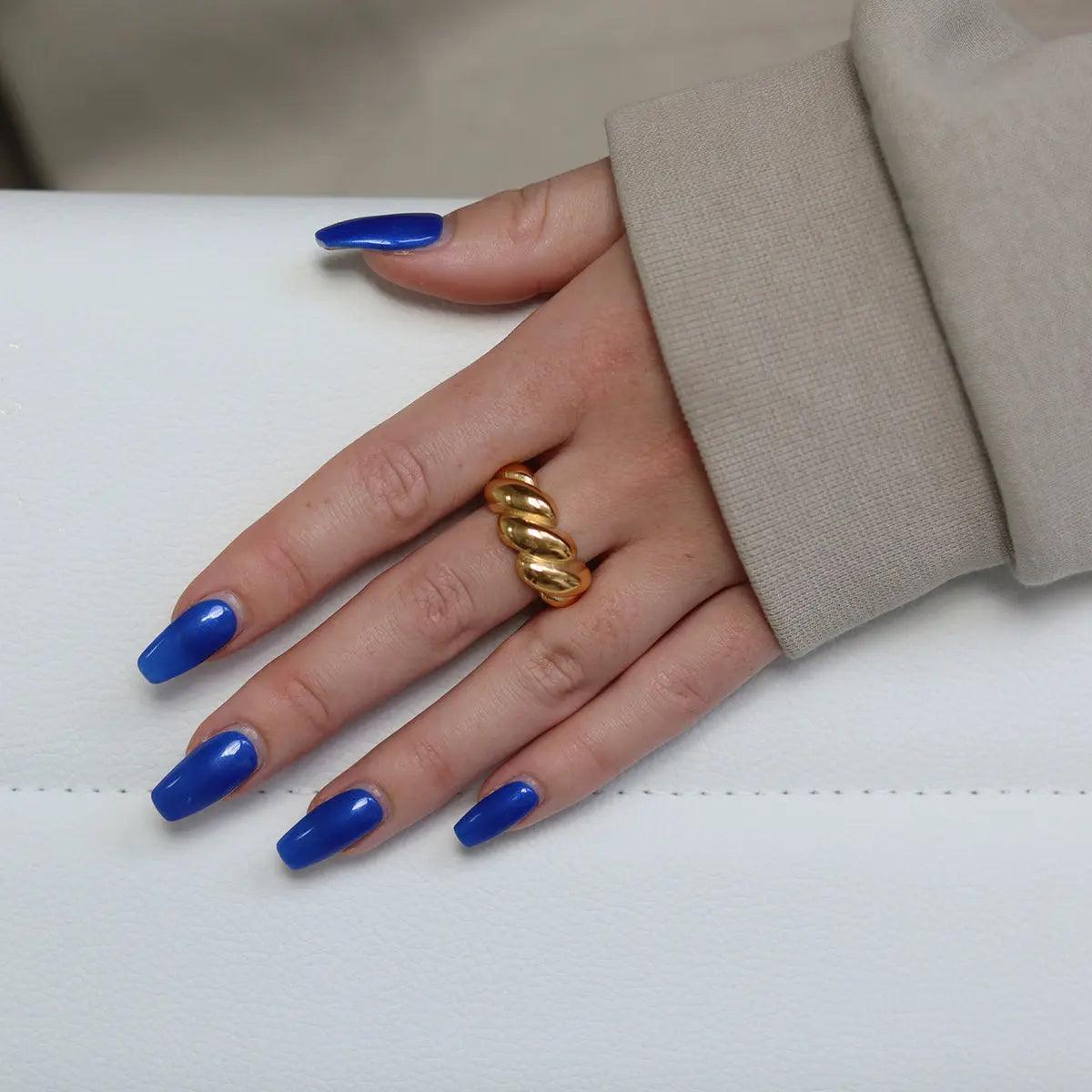 Bold Gold Croissant Ring - Camillaboutiqueco camillaboutiqueshop.com