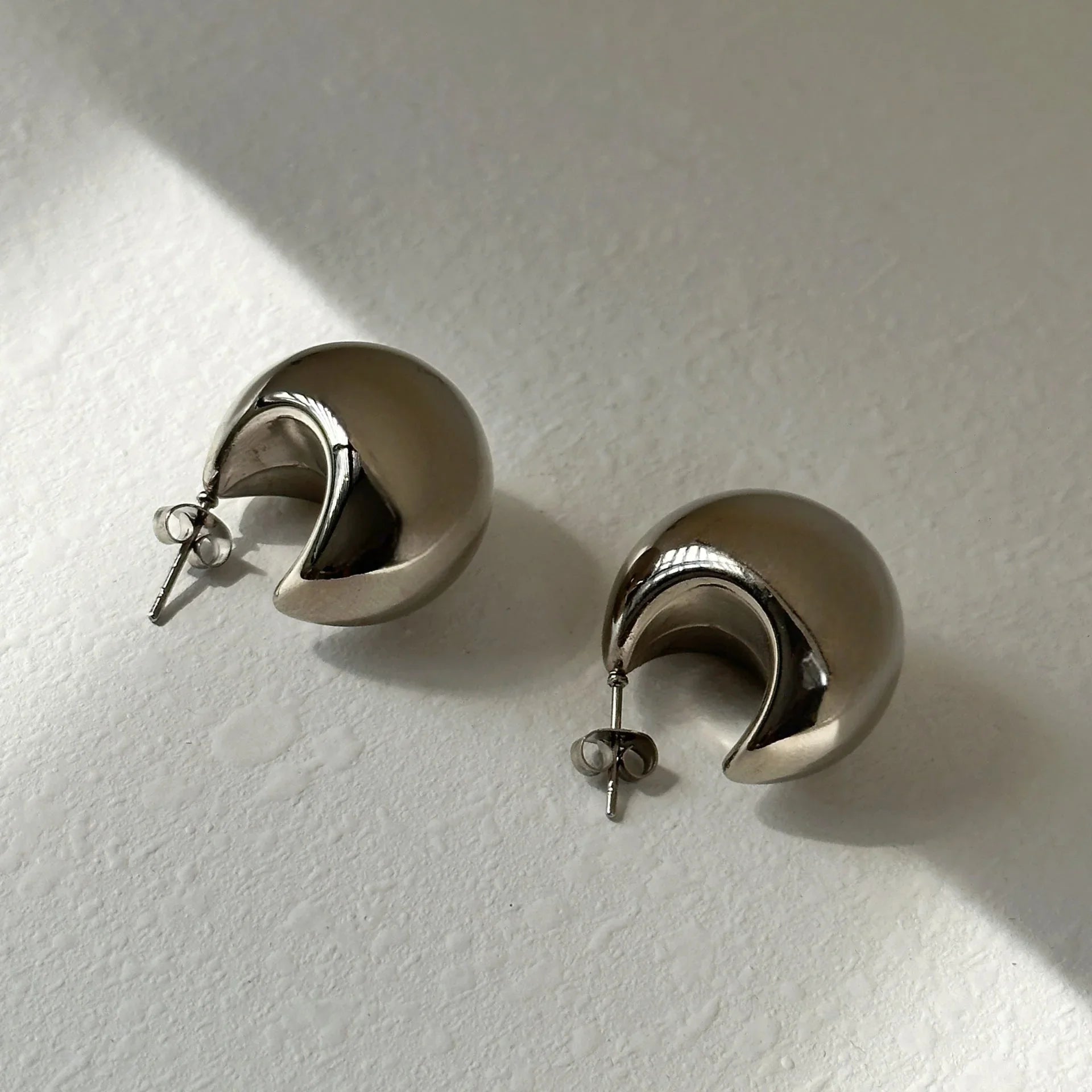 DOME EARRINGS - Camillaboutiqueshop