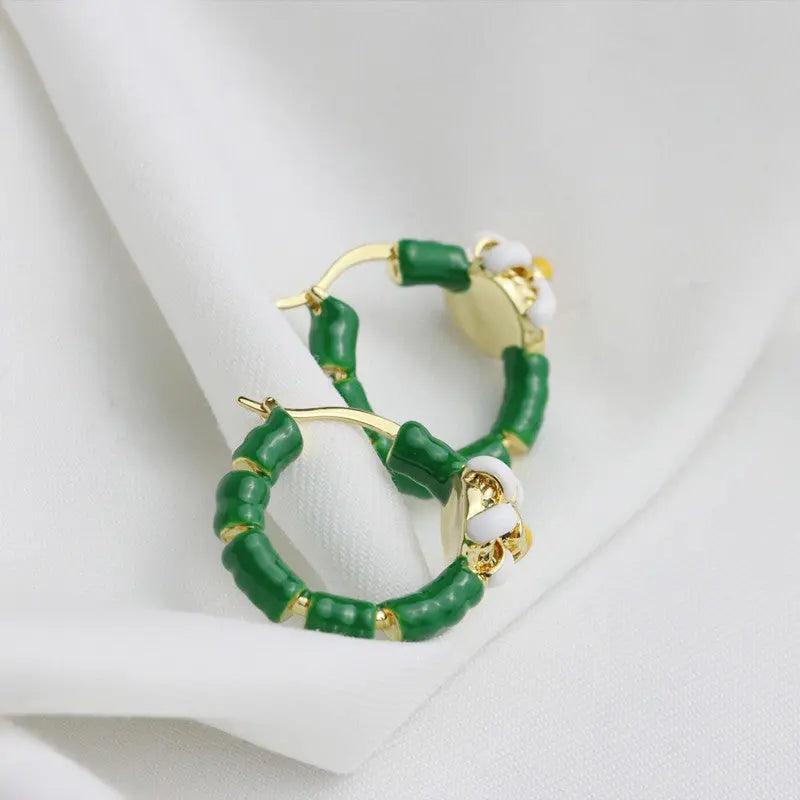 Enamel Daisy Hoop - Camillaboutiqueco camillaboutiqueshop.com