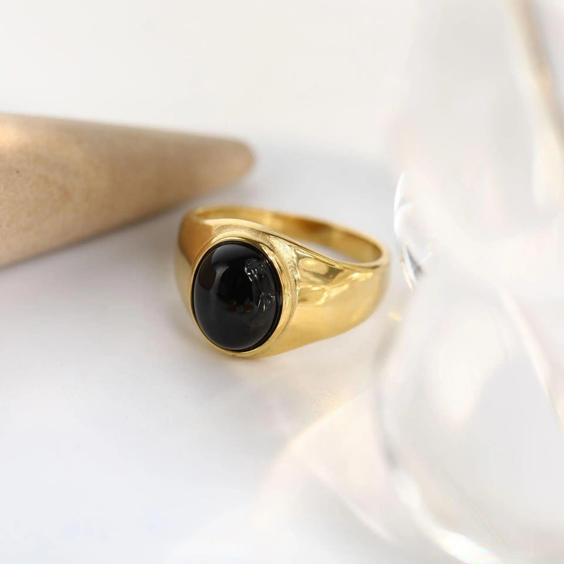 Gold Oval Gem Ring - Camillaboutiqueco camillaboutiqueshop.com