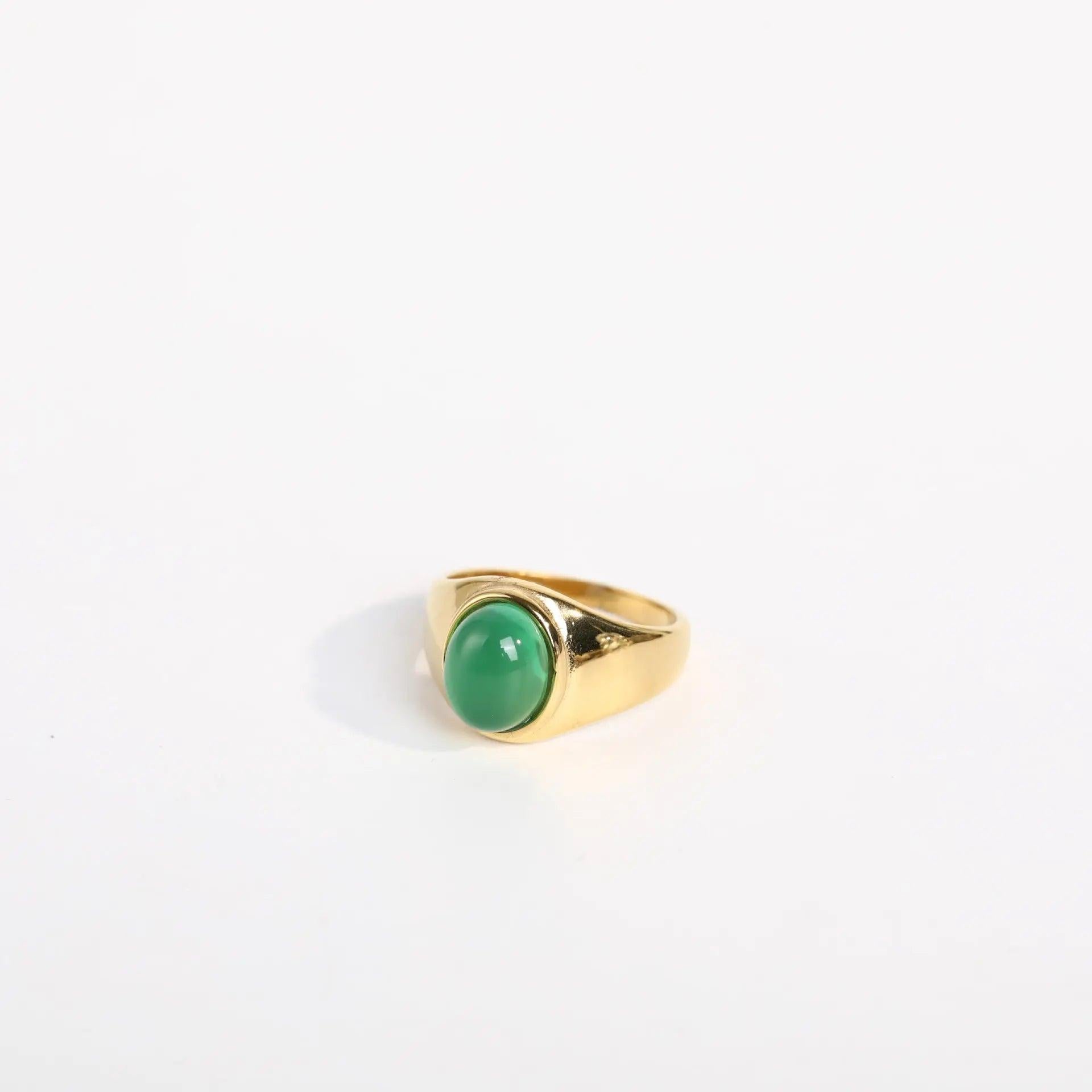 Gold Oval Gem Ring - Camillaboutiqueco camillaboutiqueshop.com