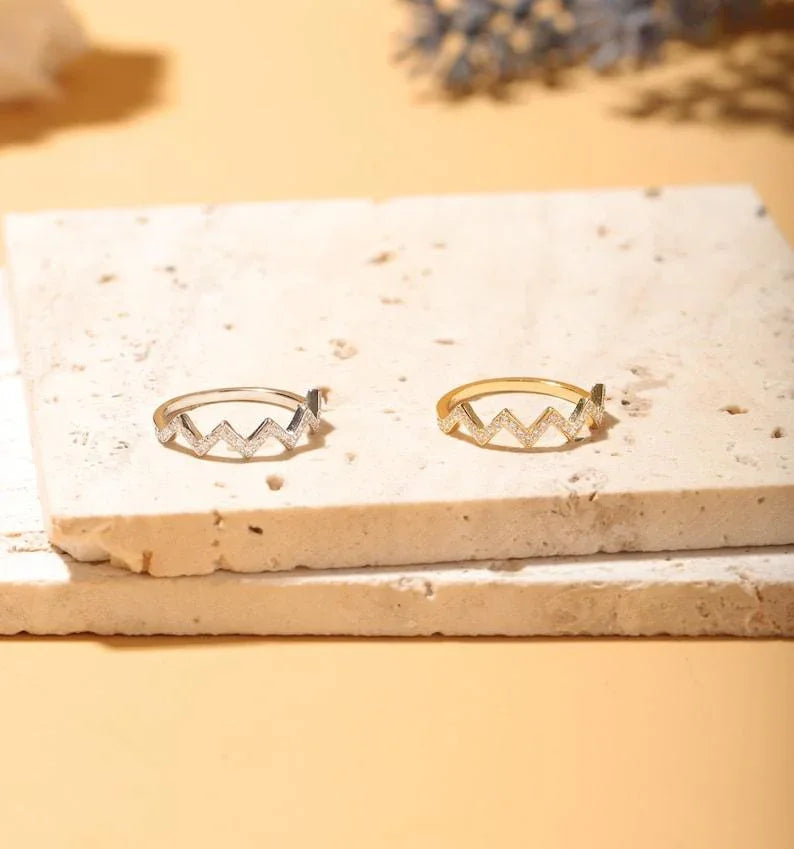 Highs and Lows Wave Ring - Camillaboutiqueshop