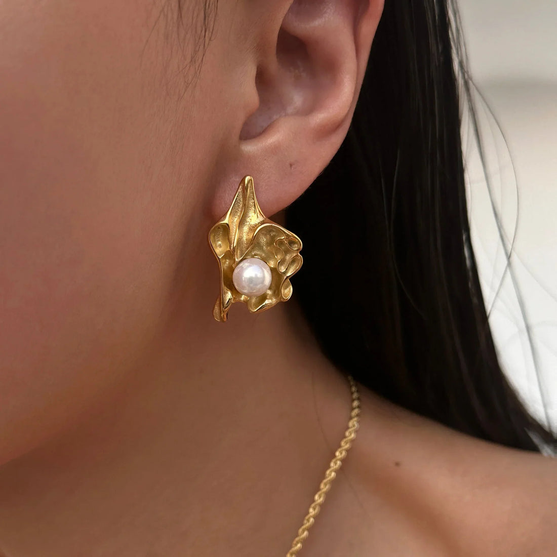 ONLY ANGLE EARRINGS - Camillaboutiqueshop