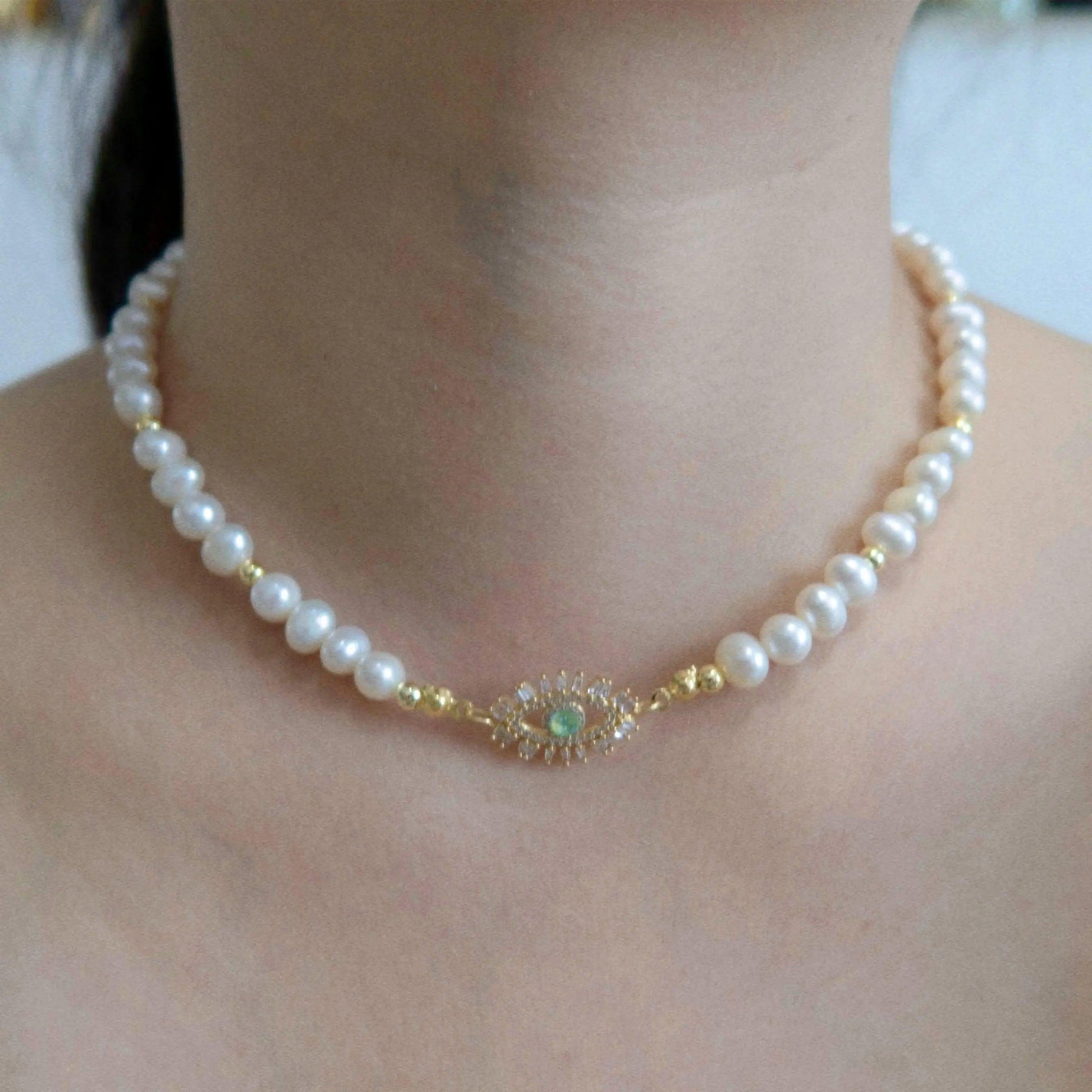 Pearl Choker With Evil Eye Charm - Camillaboutiqueco camillaboutiqueshop.com