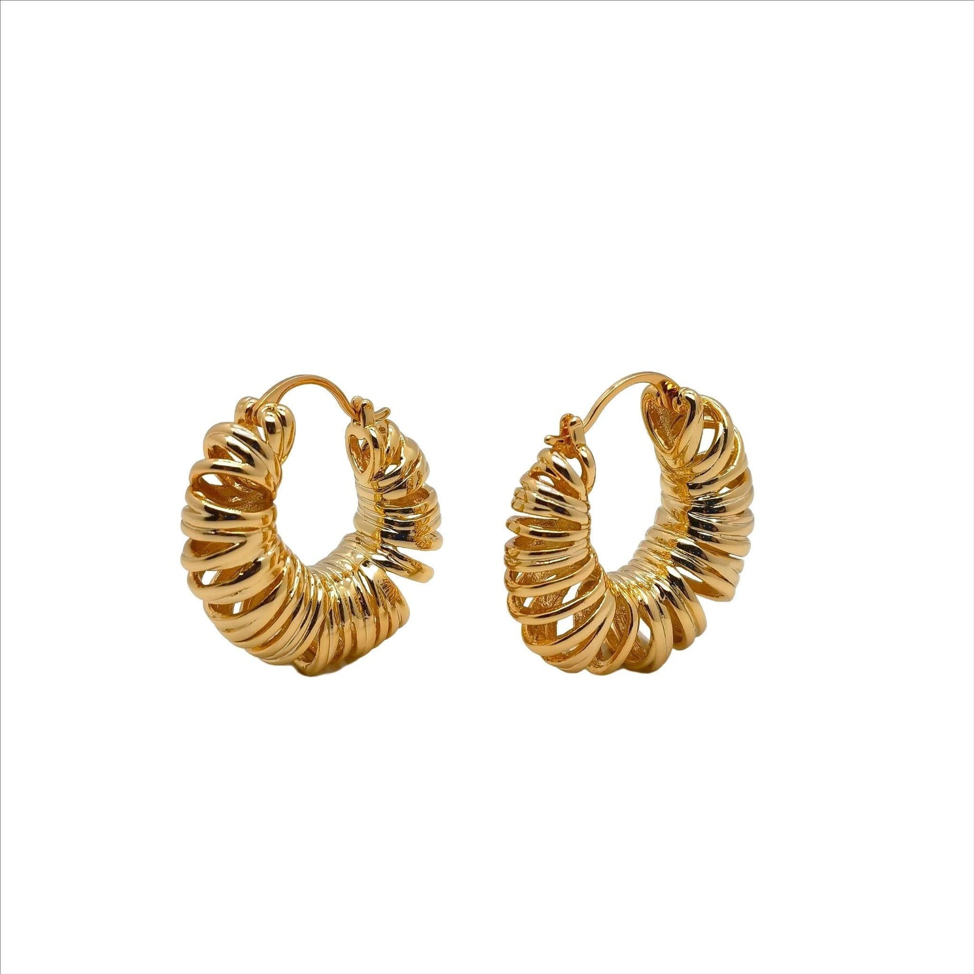 Prima Hoop Earring - Camillaboutiqueco camillaboutiqueshop.com