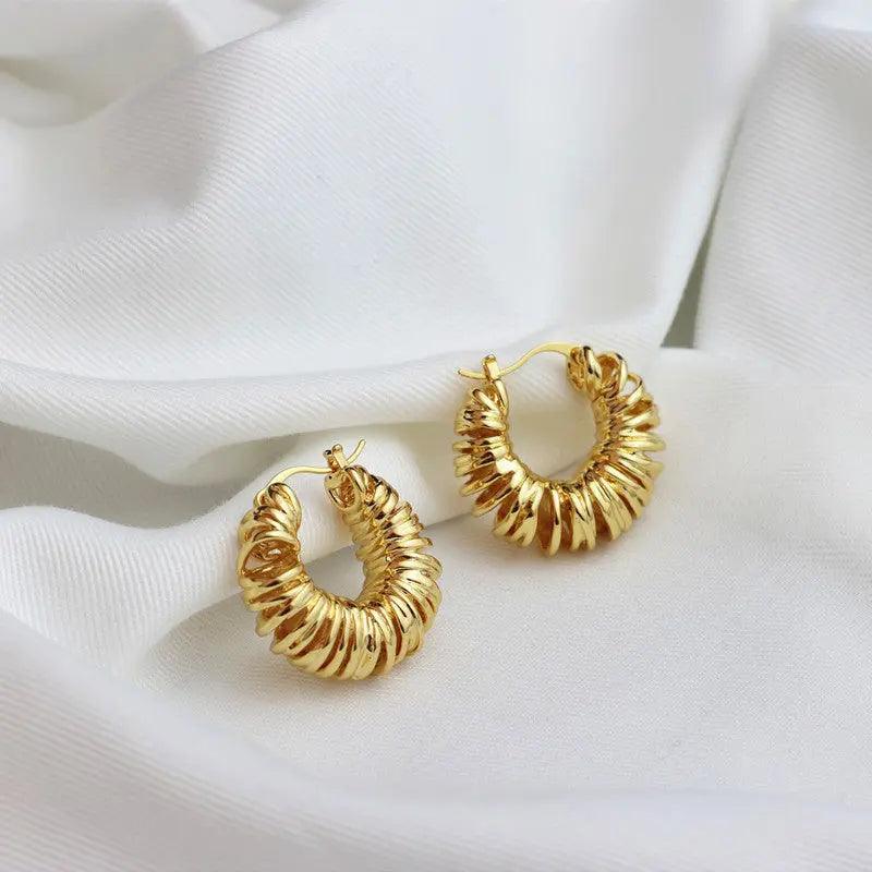 Prima Hoop Earring - Camillaboutiqueco camillaboutiqueshop.com