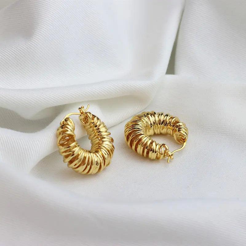 Prima Hoop Earring - Camillaboutiqueco camillaboutiqueshop.com