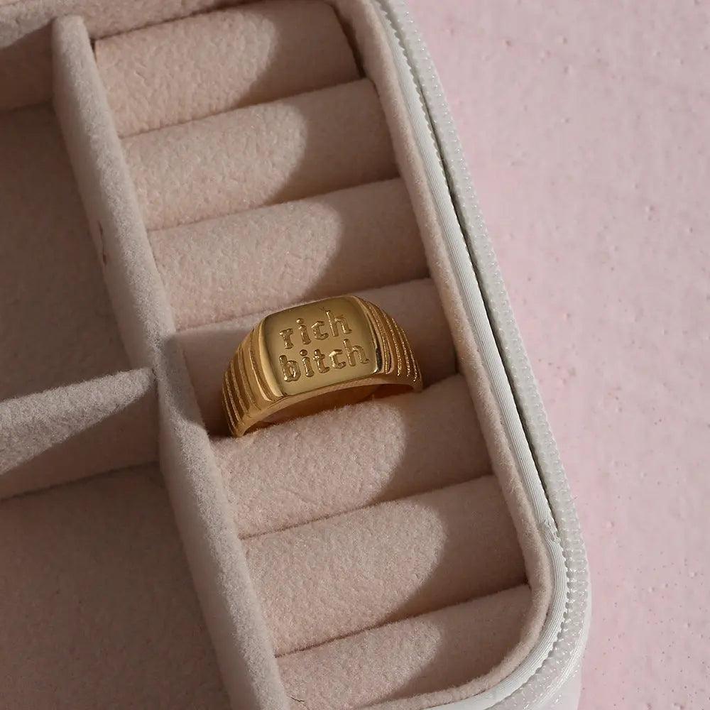 RICH BITCH RING - Camillaboutiqueco camillaboutiqueshop.com