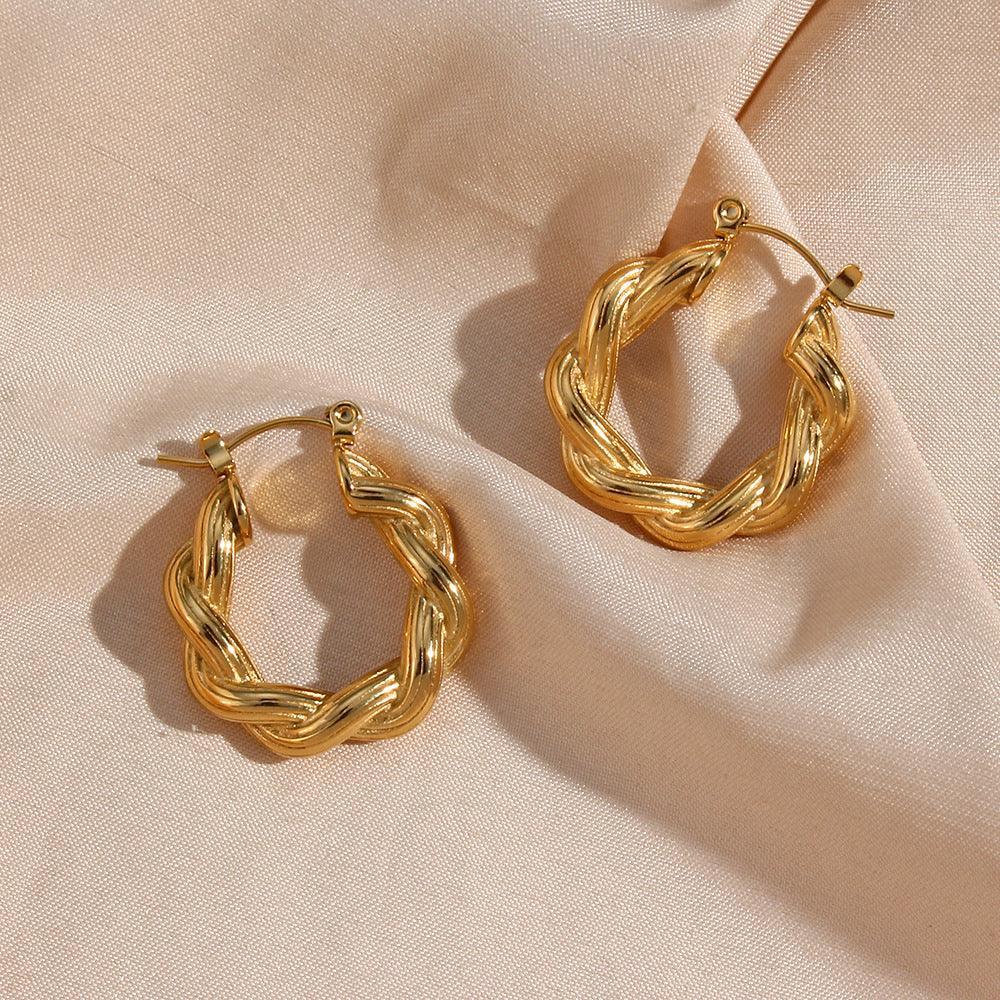Twisted Hoop Earrings - Camillaboutiqueco camillaboutiqueshop.com