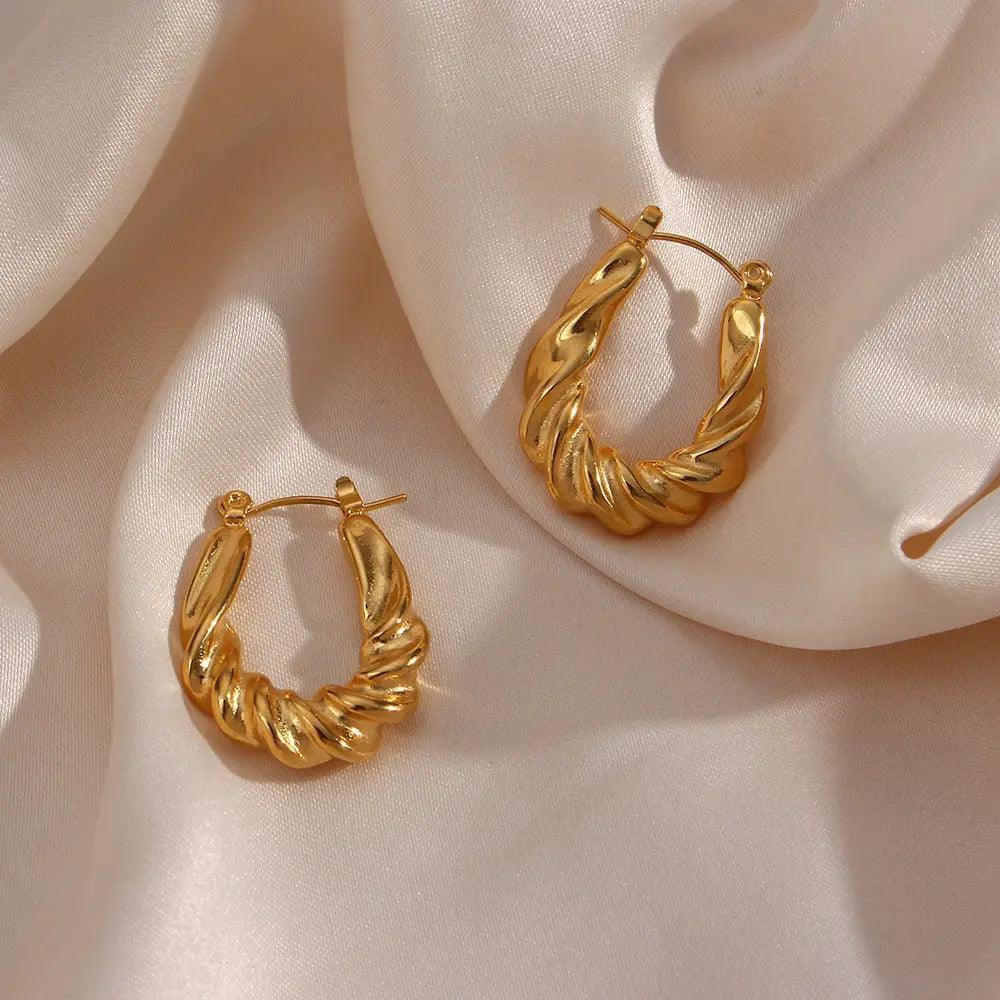 VERITY HOOPS - Camillaboutiqueco camillaboutiqueshop.com