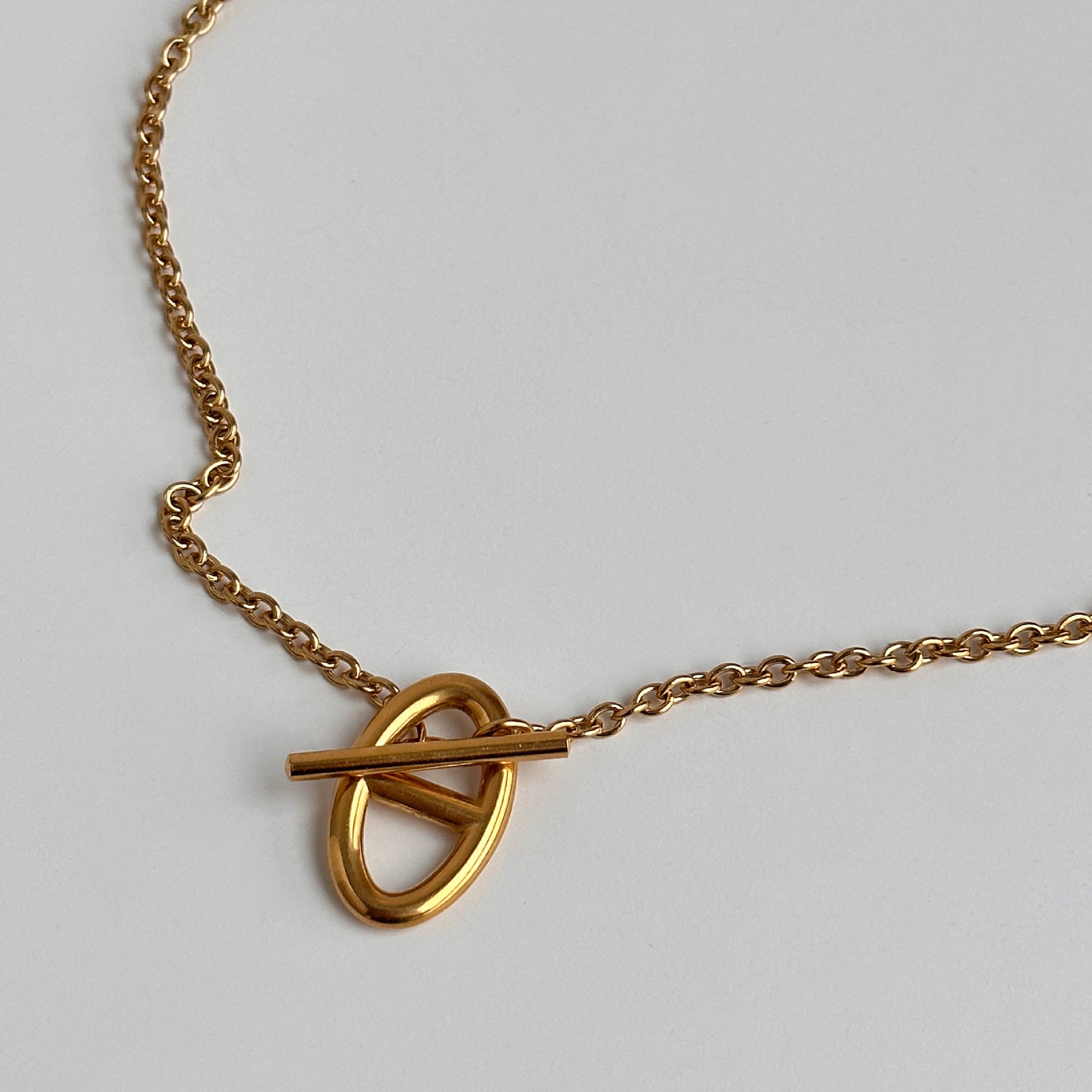 FINA NECKLACE