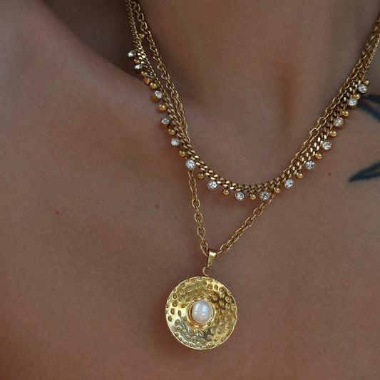 RADIANT. NECKLACE