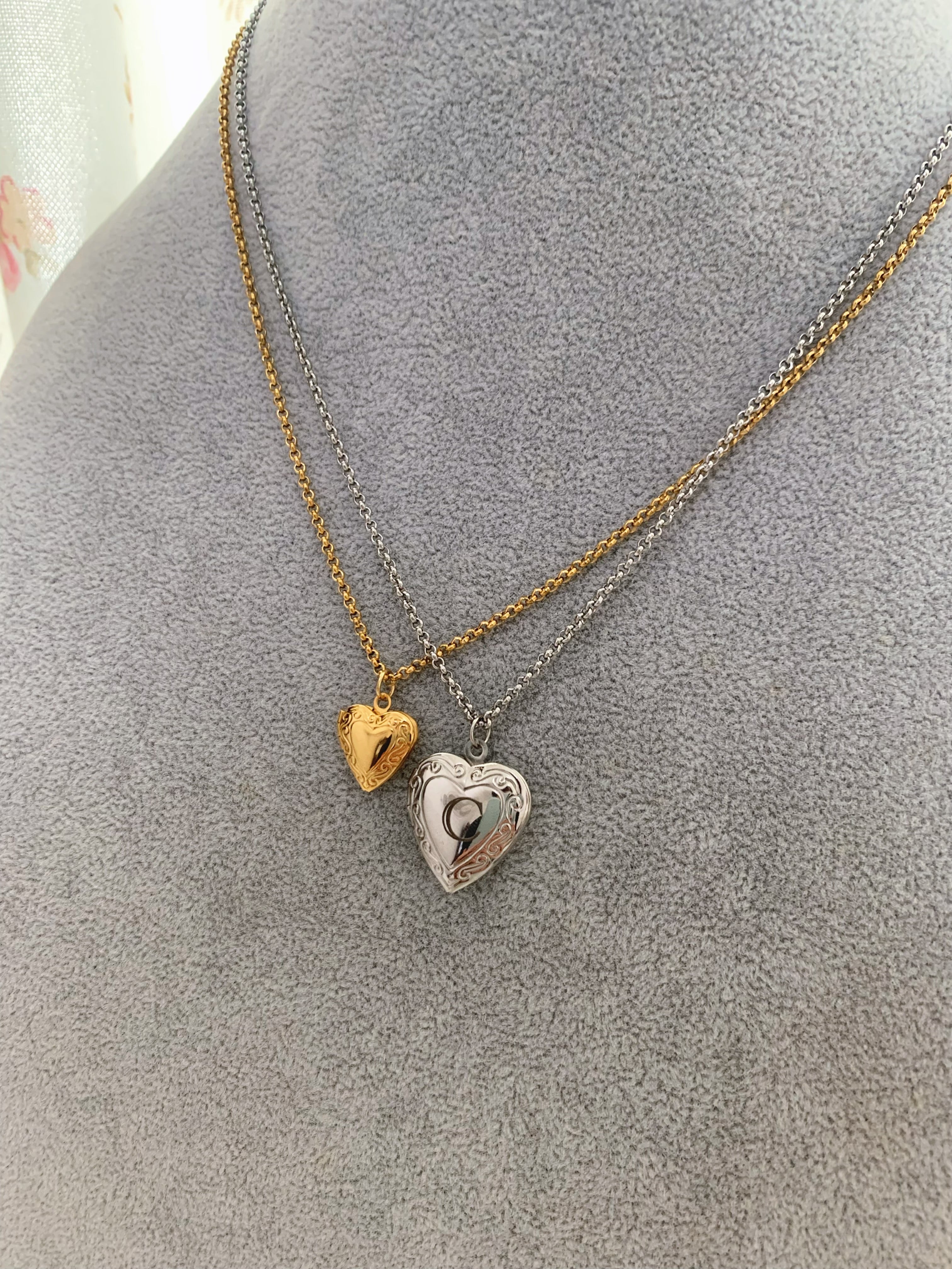 Heart Mini Initial Locket Necklace - camillaboutiqueshop