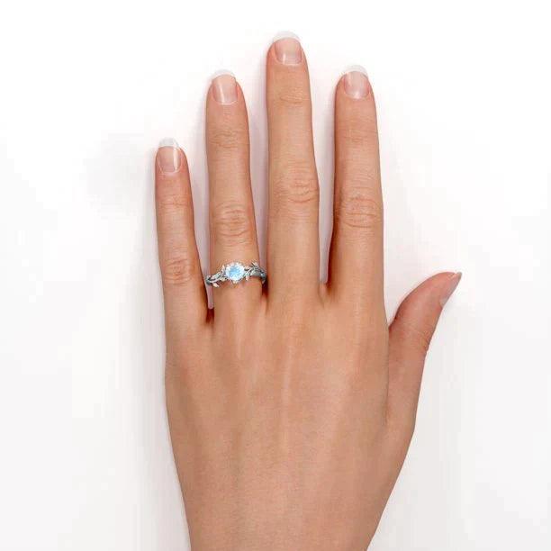 4 Prong Leaf Round Cut Moonstone Ring - Camillaboutiqueco