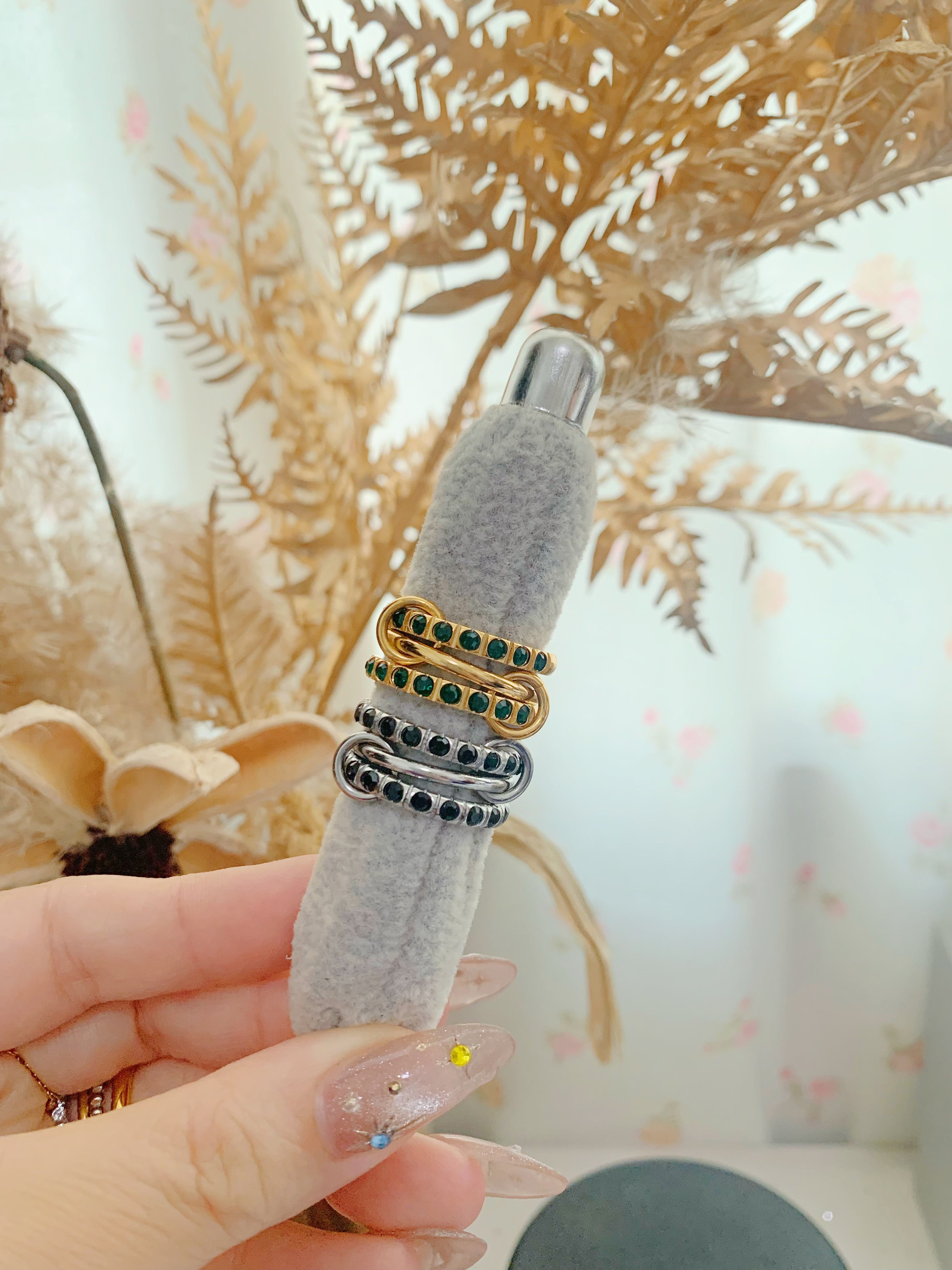 Ariana Stackable Ring - camillaboutiqueshop