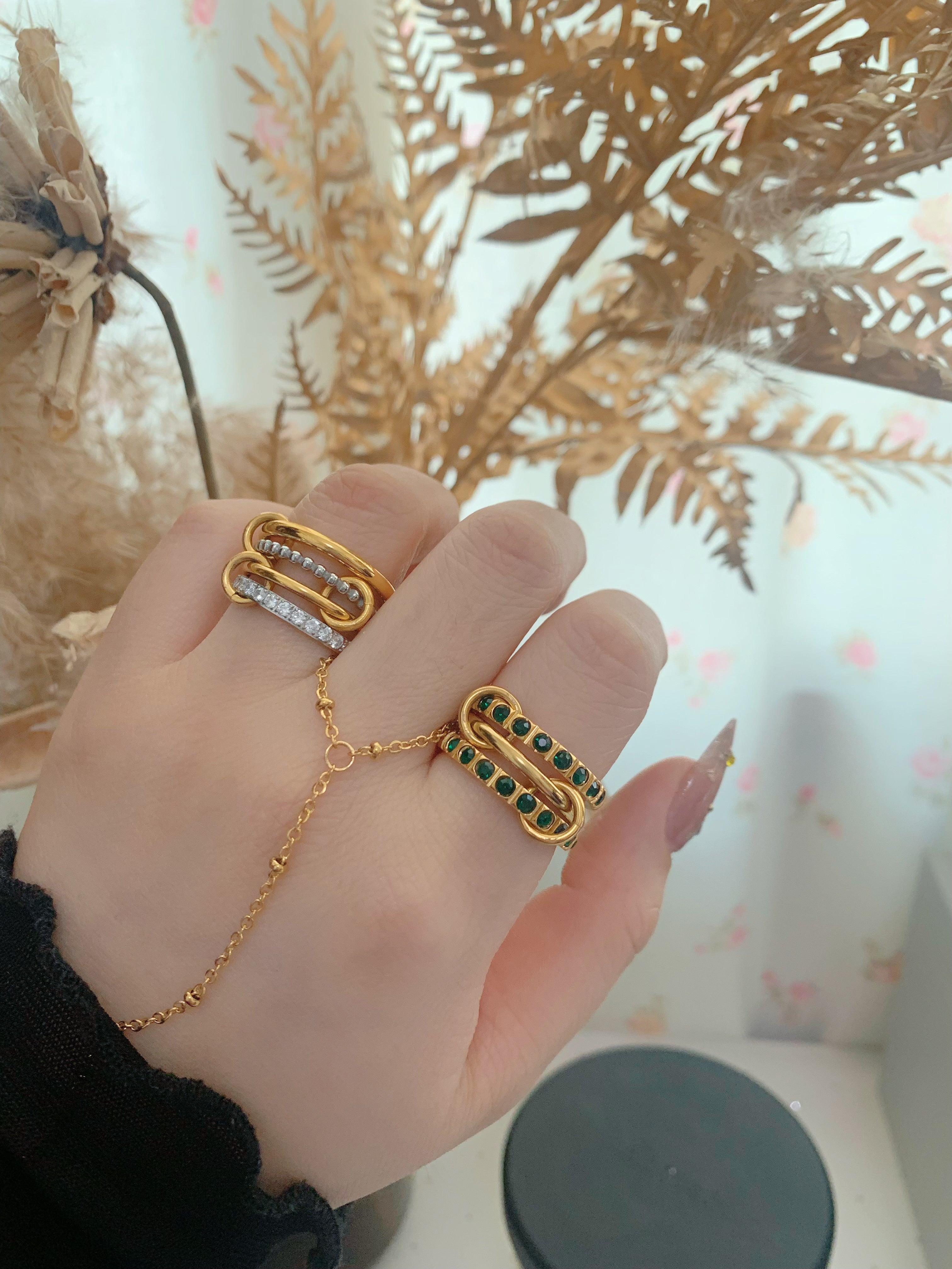 Ariana Stackable Ring