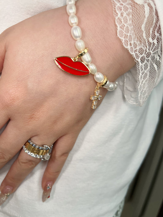 Basic Pearl  Charm Bracelet