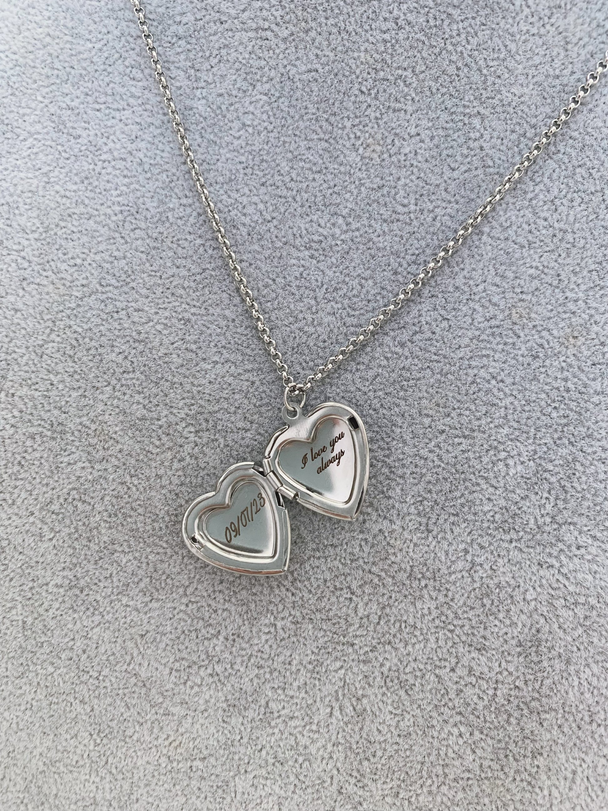 Heart Locket Necklace With Picture - camillaboutiqueshop