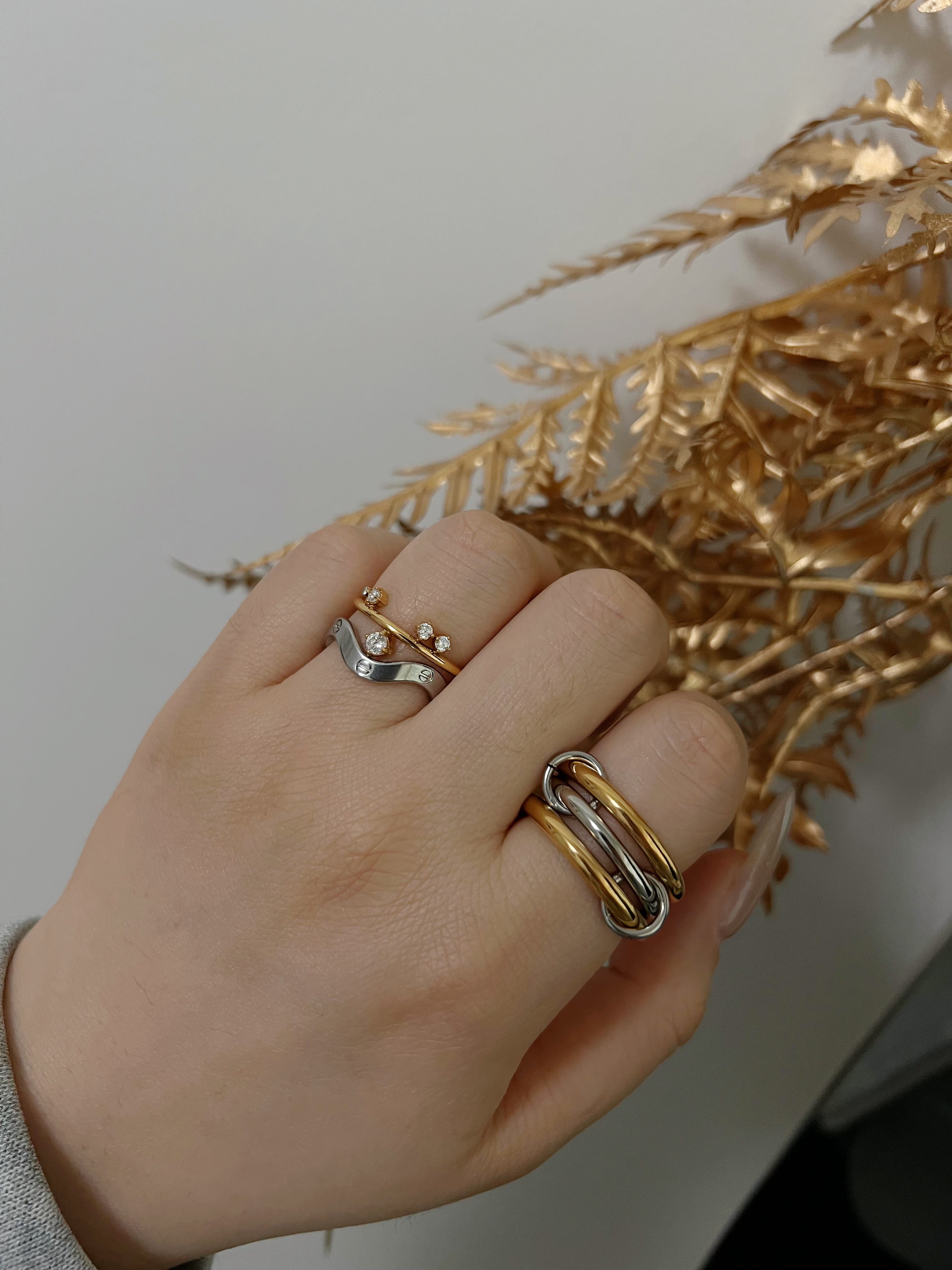 Mia Spinner Stackable Ring - camillaboutiqueshop