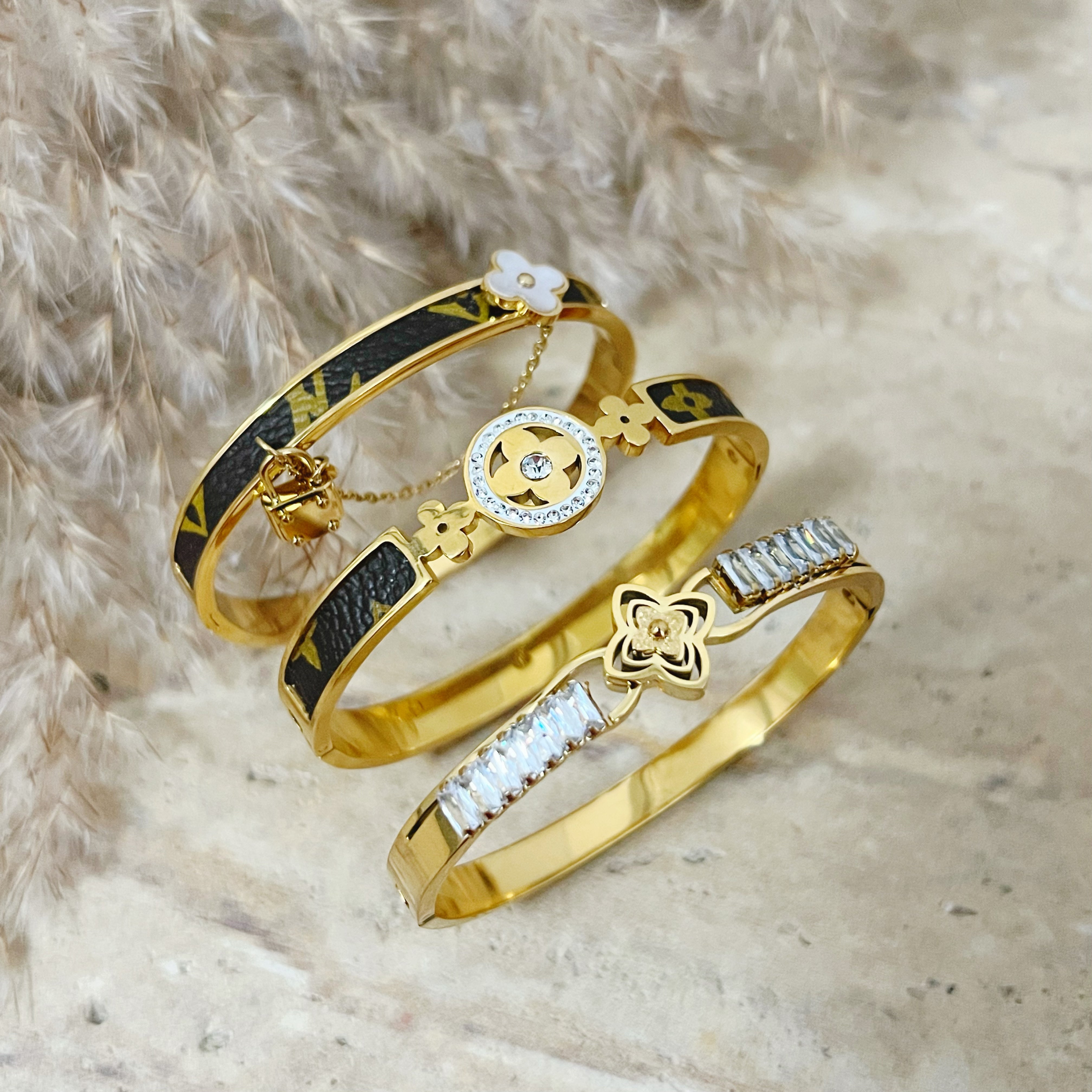 Lock Flower Bangle With Brown Vegan Leather