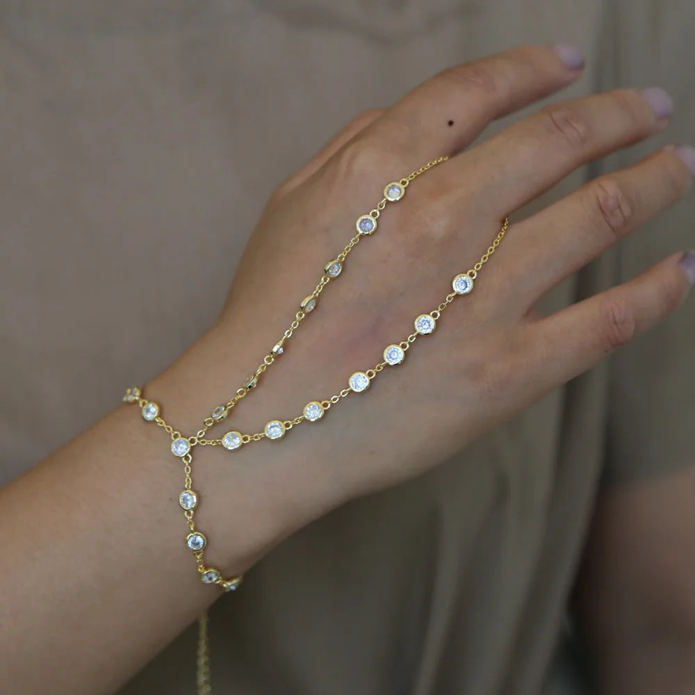 Bezel Hand Chain -camillaboutiqueshop