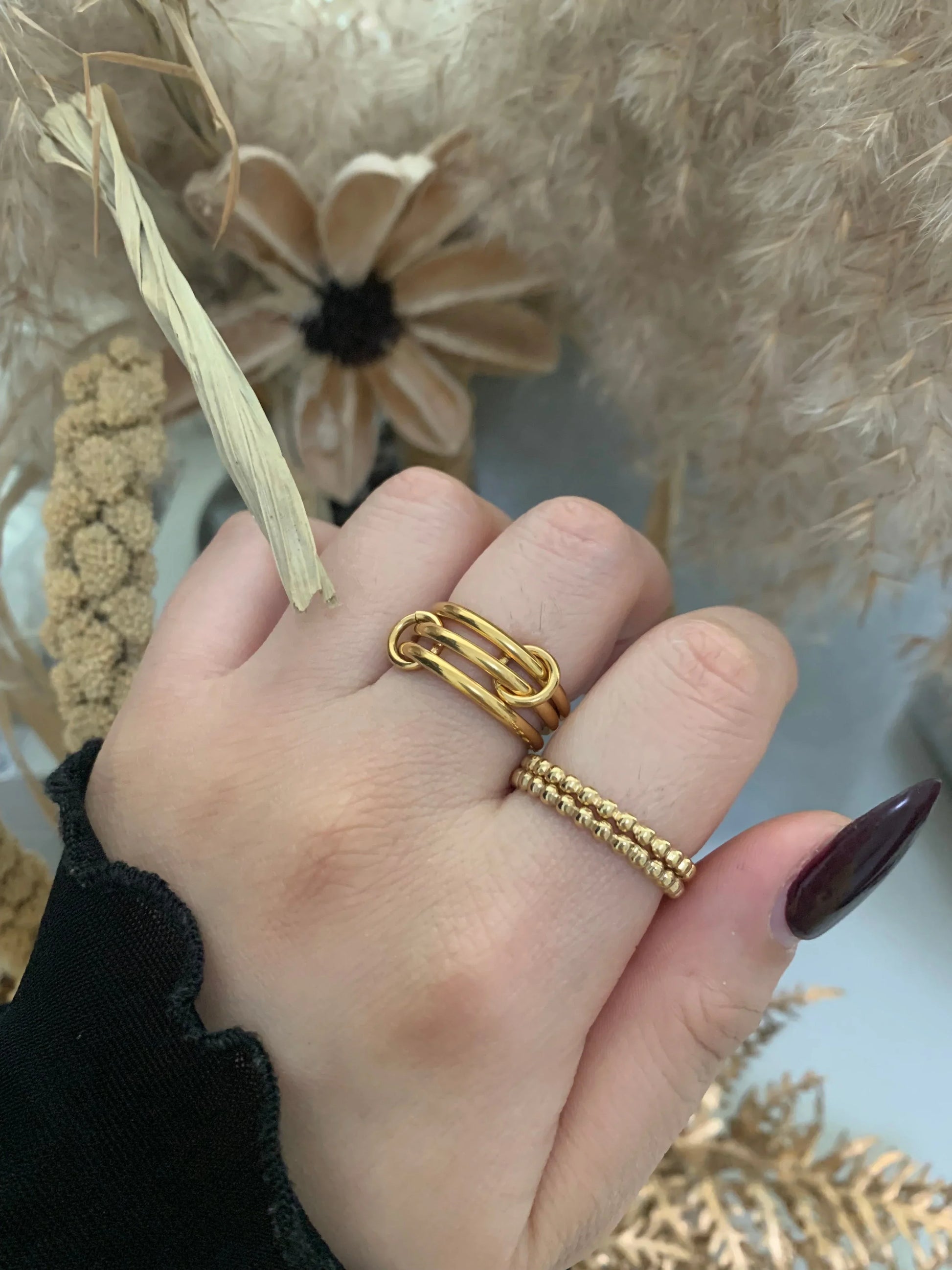 Alex Interlock Stacking Ring - Camillaboutiqueshop