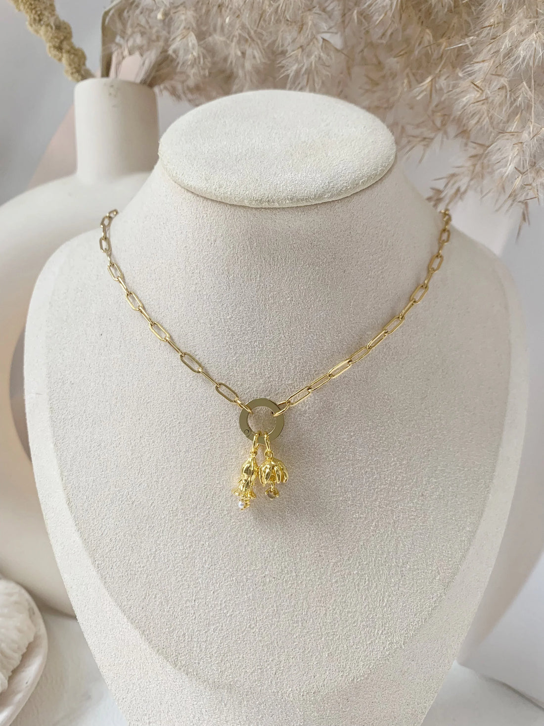 Birth Flower Necklace - Camillaboutiqueshop