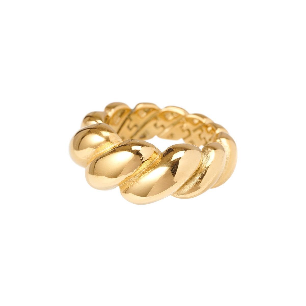 Bold Gold Croissant Ring - Camillaboutiqueco camillaboutiqueshop.com
