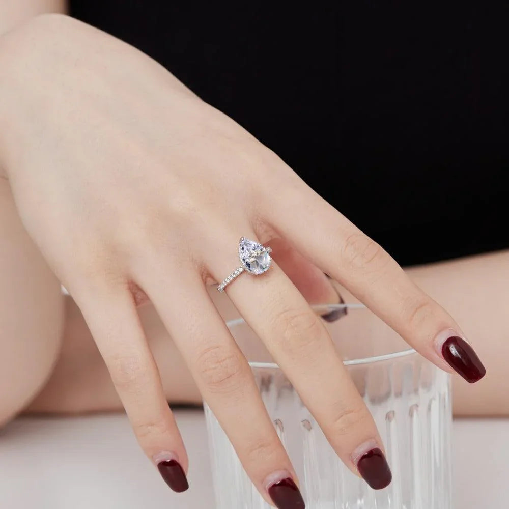 Classic pear cut half pavé band solitaire ring - Camillaboutiqueshop