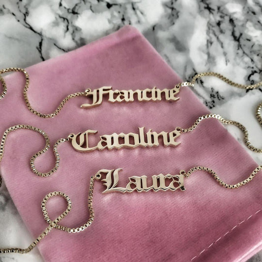 Custom Gothic Old English Name Necklace | Box Chain - Camillaboutiqueshop