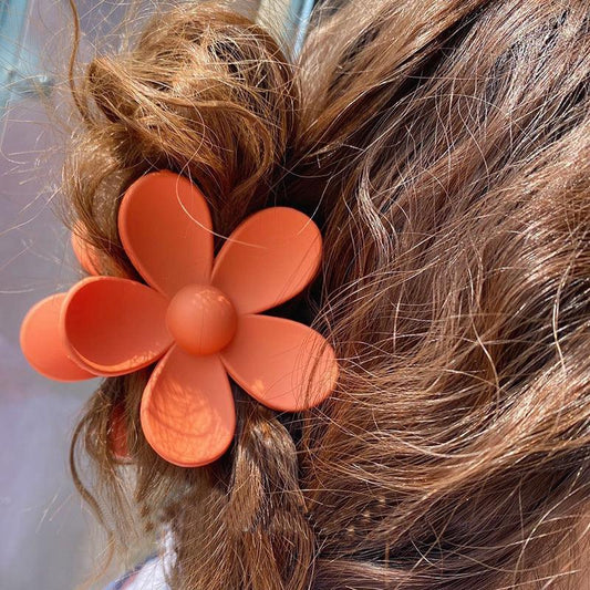 Daisy Flower Hair Clip - Camillaboutiqueco camillaboutiqueshop.com