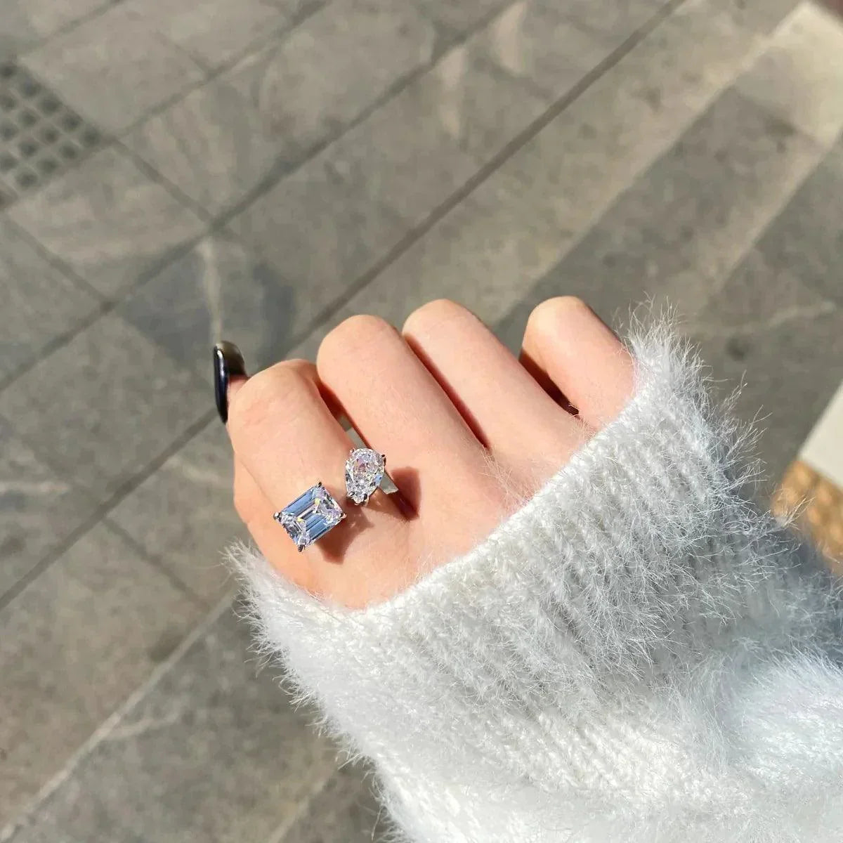 Emerald & Pear Split Shank Toi et Moi Ring - camillaboutiqueshop