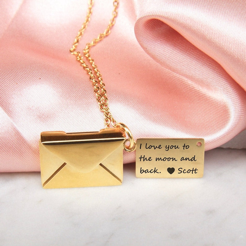 Envelope Necklace With Secret Message - Camillaboutiqueco camillaboutiqueshop.com