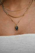 Gold Birth Flower Oval Pendant Neckalce - Camillaboutiqueshop