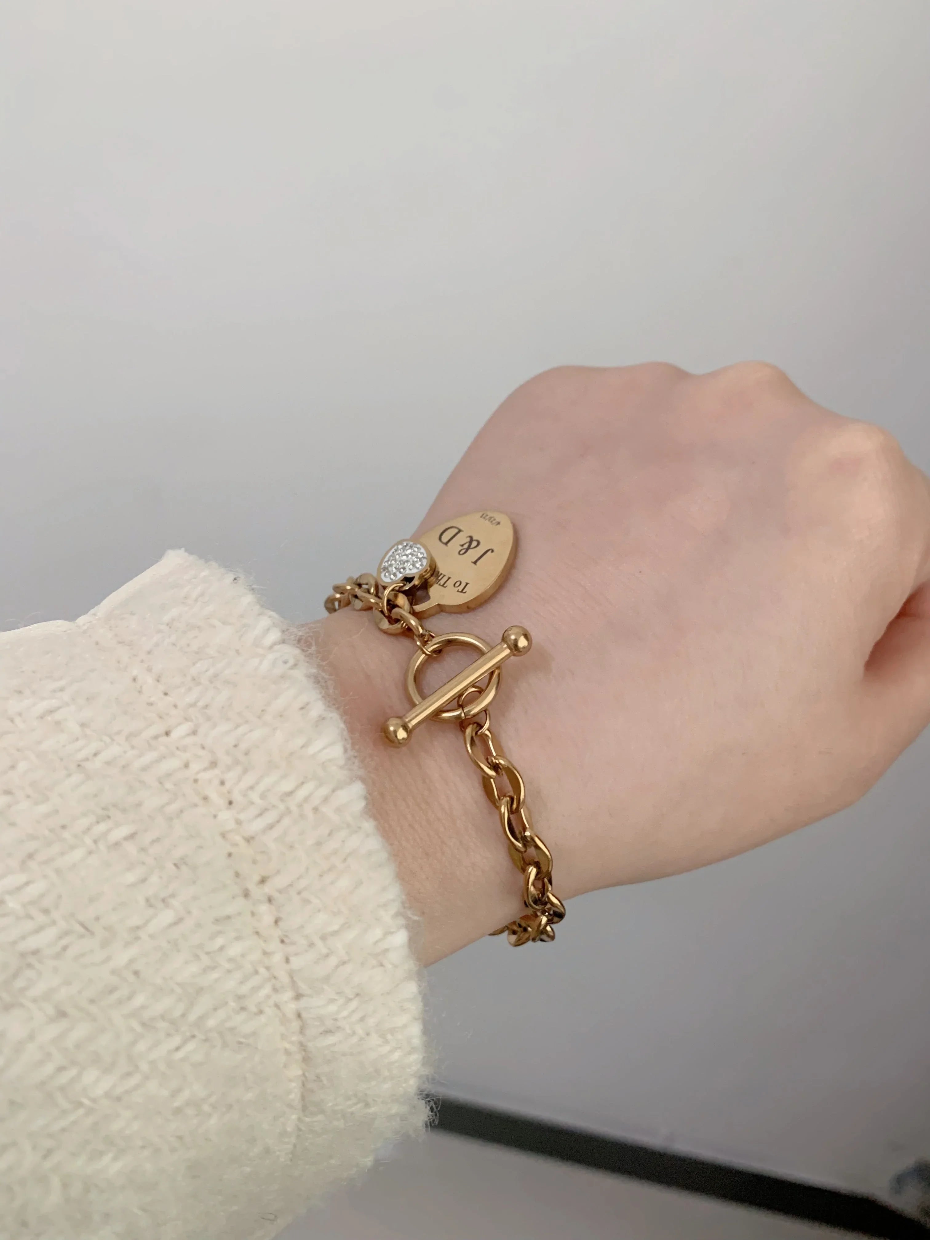 Heart Token Bracelet - Camillaboutiqueshop