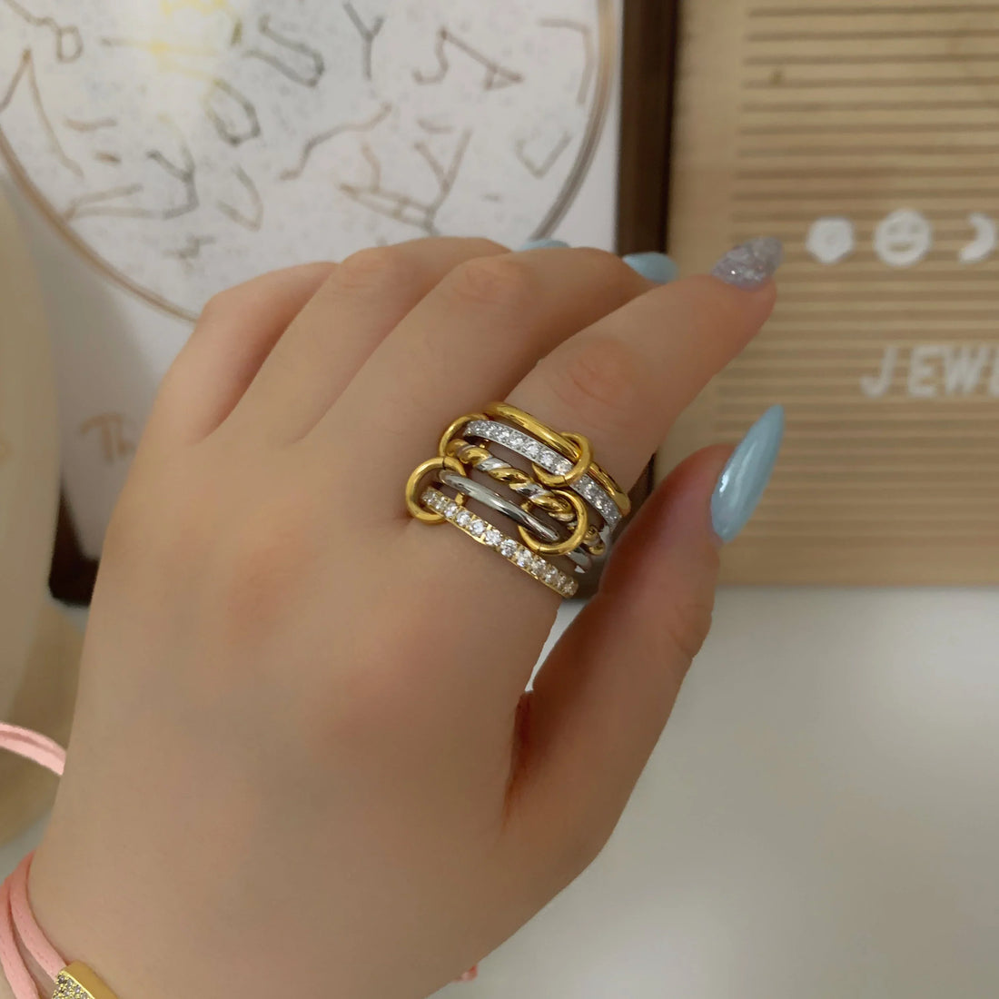 Julia Interlock Stacking Ring - Camillaboutiqueshop