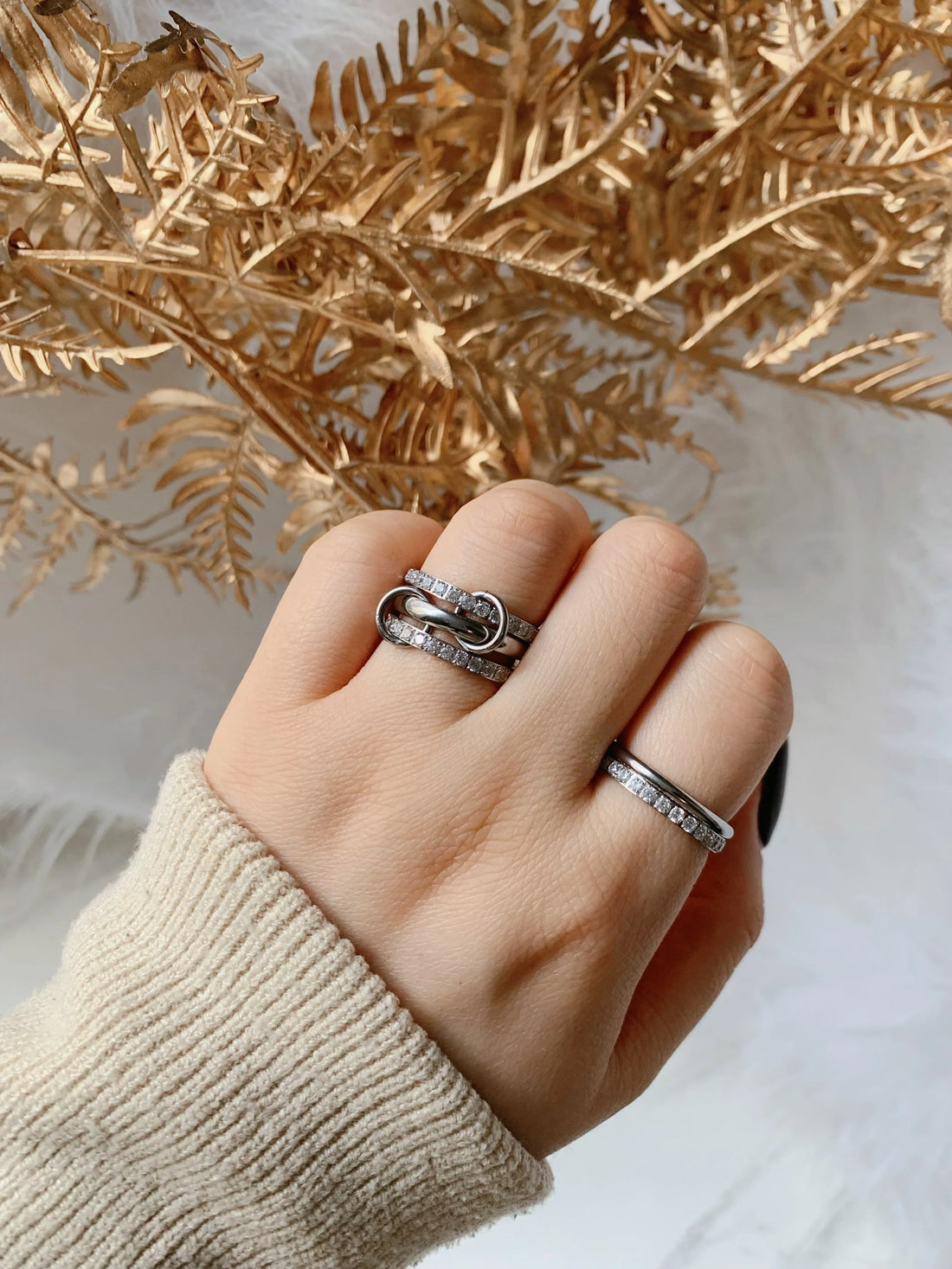 Luna Spinner Stackable Ring - Camillaboutiqueshop