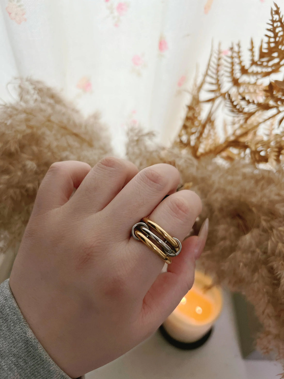 Mia Spinner Stackable Ring - Camillaboutiqueshop