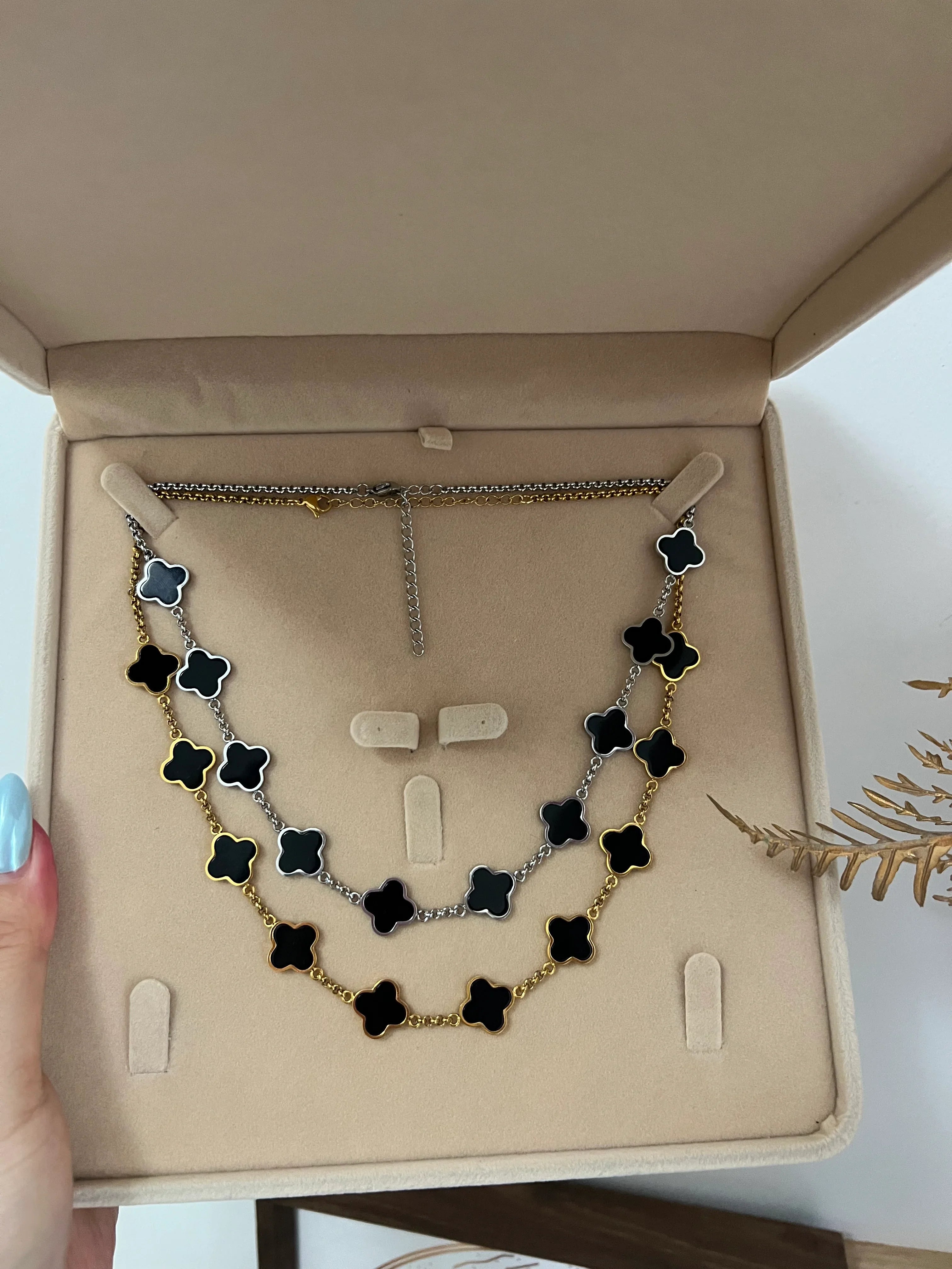 Multi 10 Motifs Clover Necklace - camillaboutiqueshop