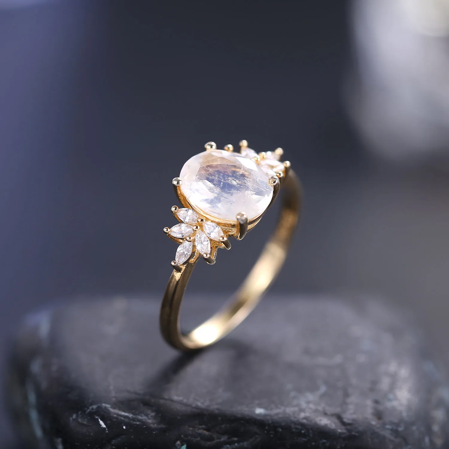 Oval Cluster Moonstone Engagement Ring - Camillaboutiqueshop