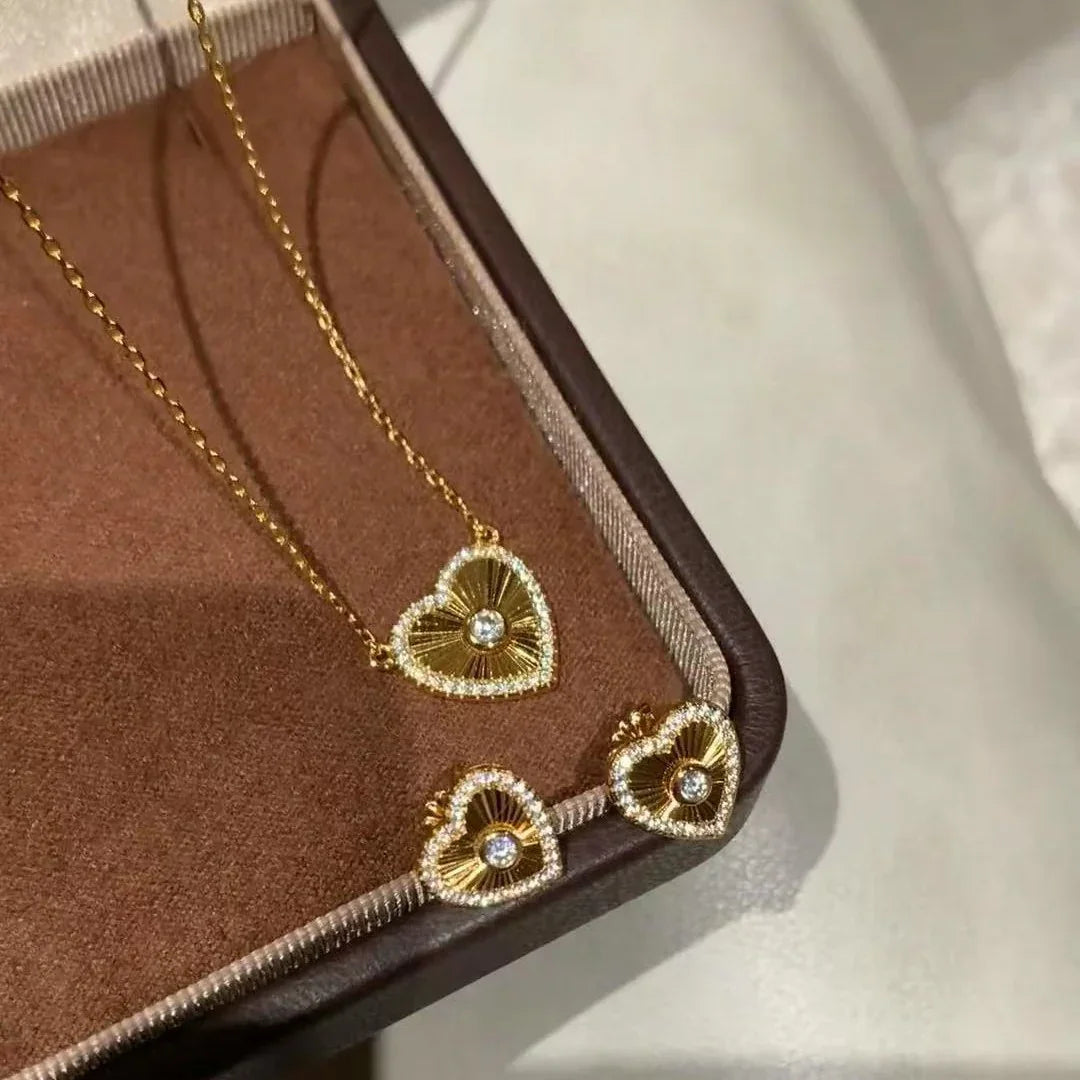 Perla Texture Heart Necklace - camillaboutiqueshop