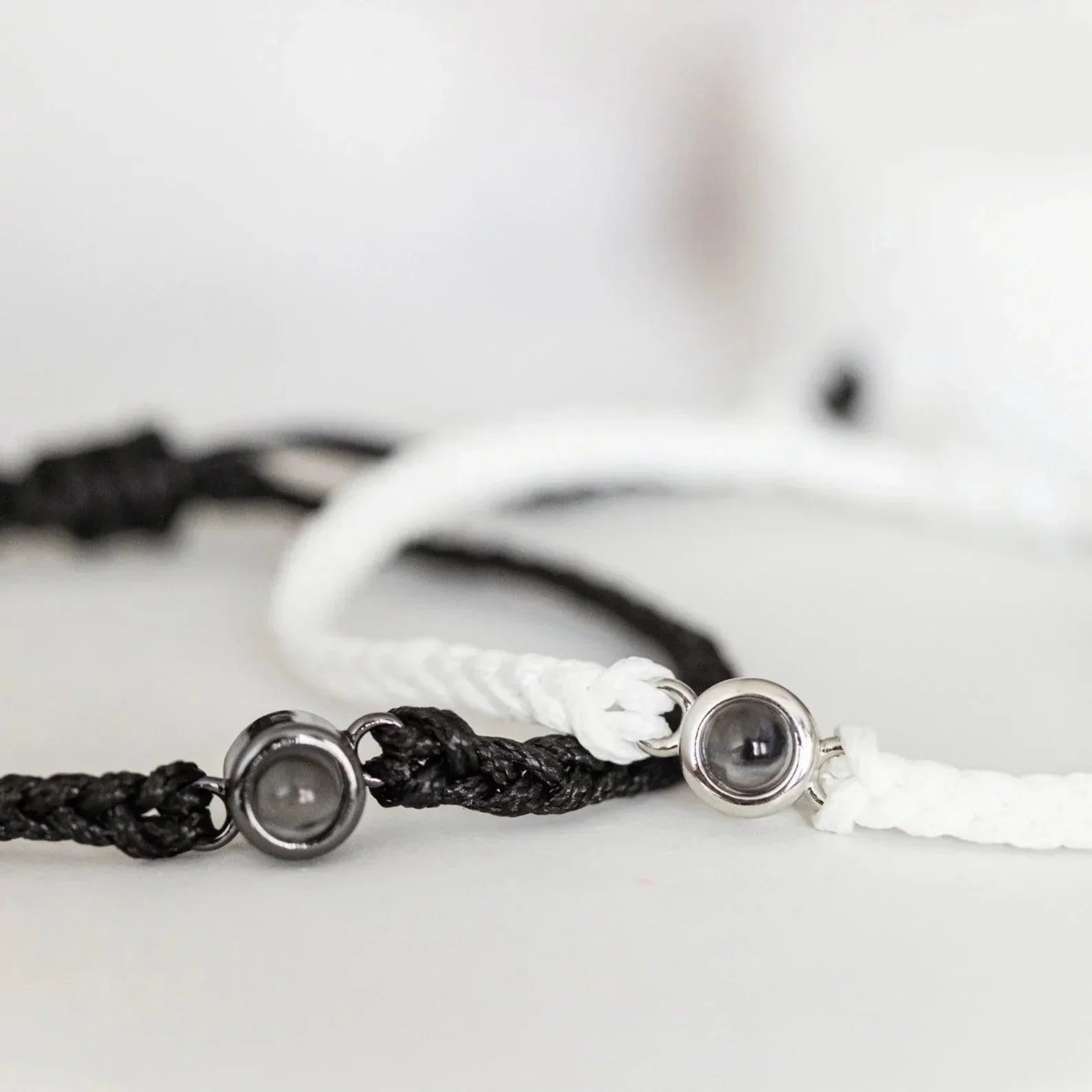Personalized Circle Photo Bracelet With Picture Inside - Camillaboutiqueshop