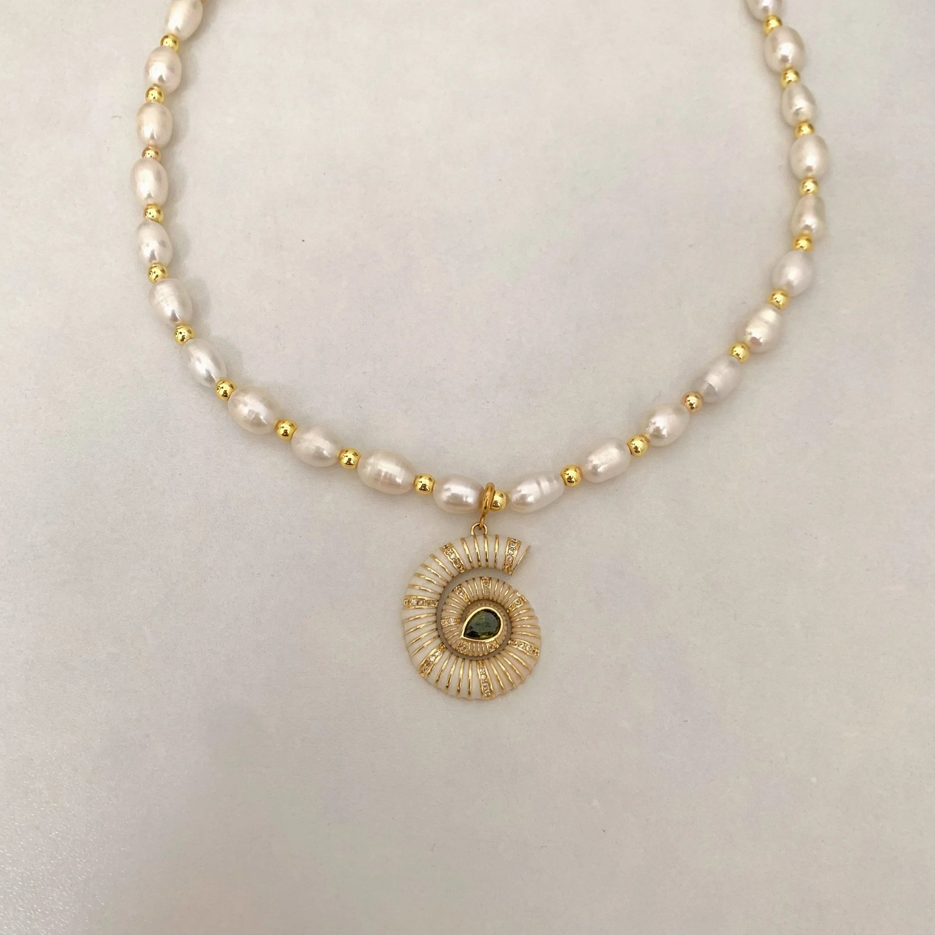 Sae Shell Pearl Necklace - Camillaboutiqueshop