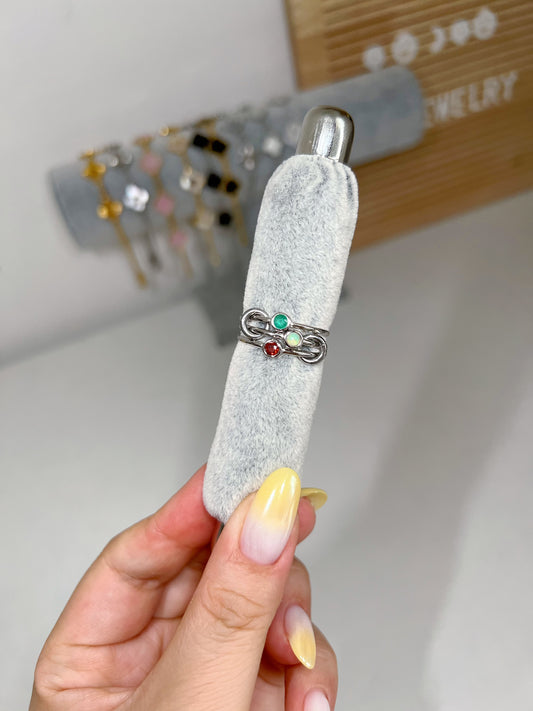Silver Triple solitaire stacking birthstone ring - Camillaboutiqueshop