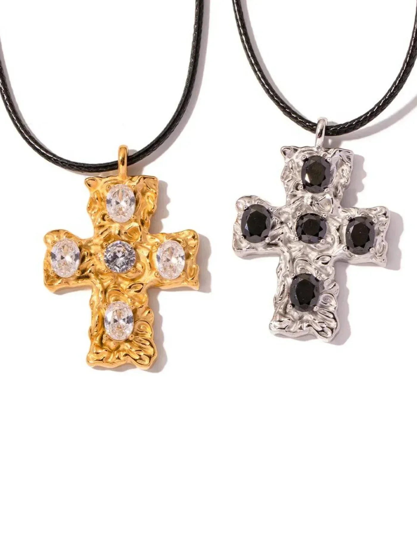 SPARKLING CROSS NECKLACE - Camillaboutiqueshop
