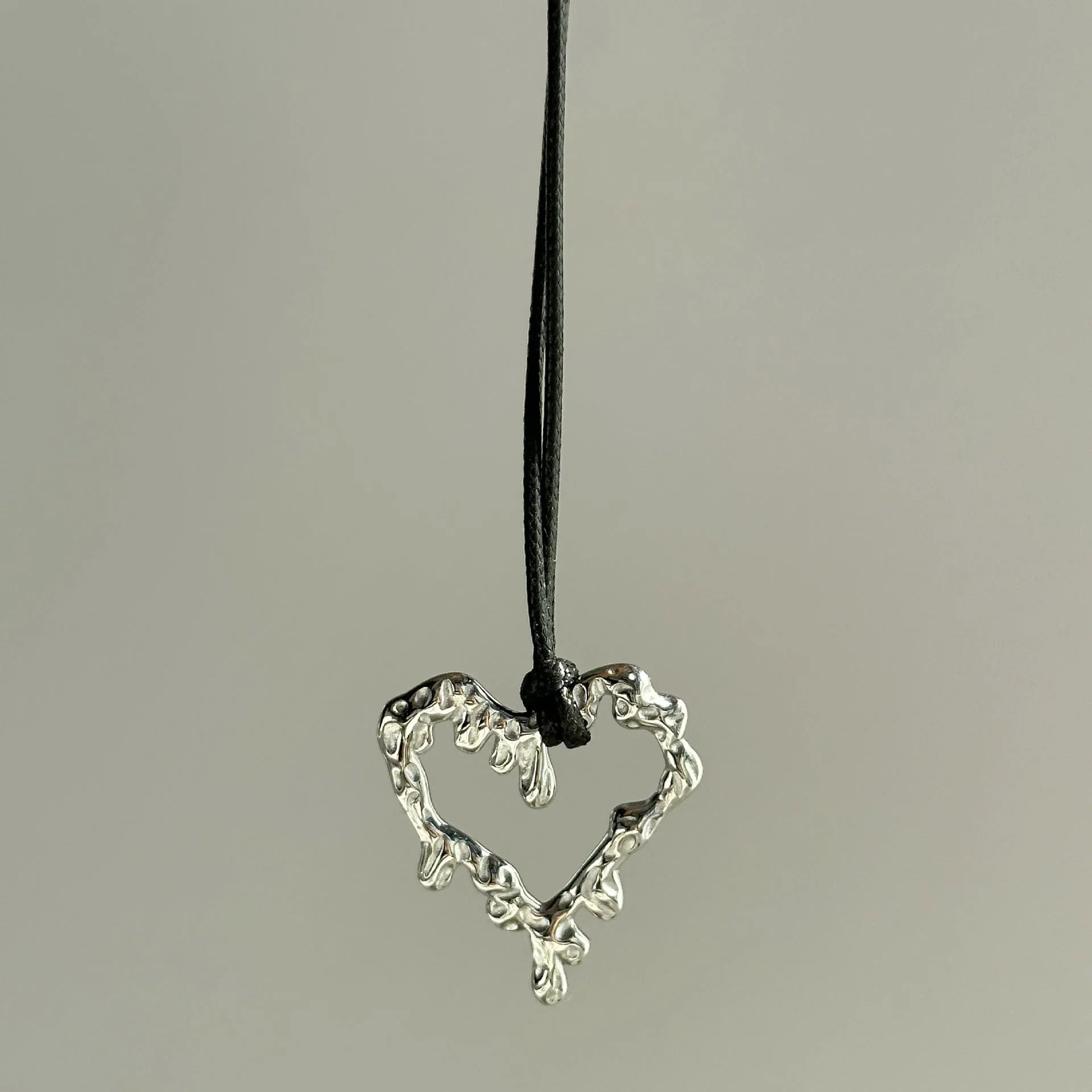 TINA HEART NECKLACE - Camillaboutiqueshop